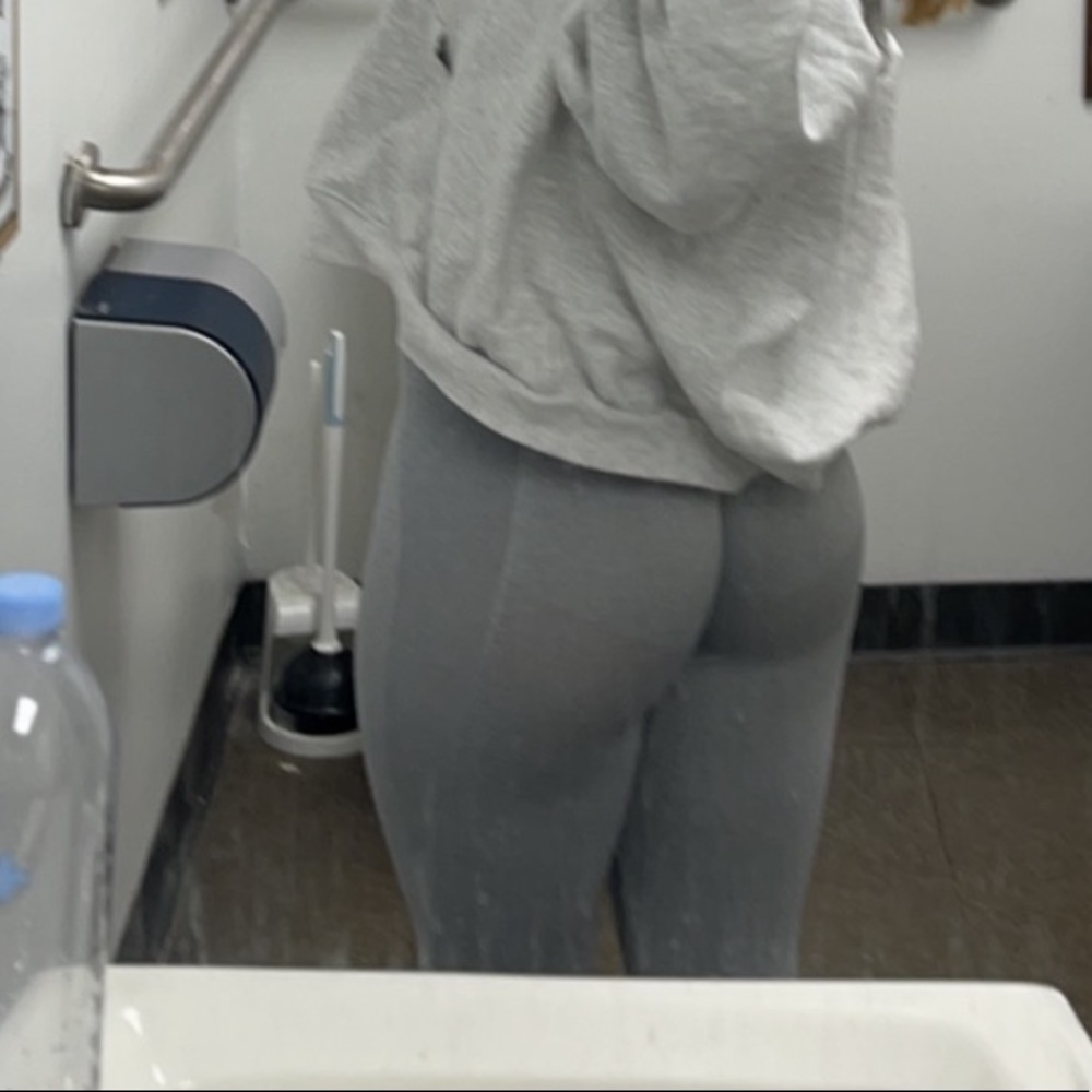 NEW GYMSHARK SEEMLESS GREY LEGGINGS